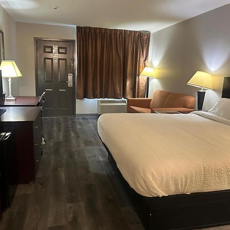 Travelodge By Wyndham Natchitoches Bagian luar foto