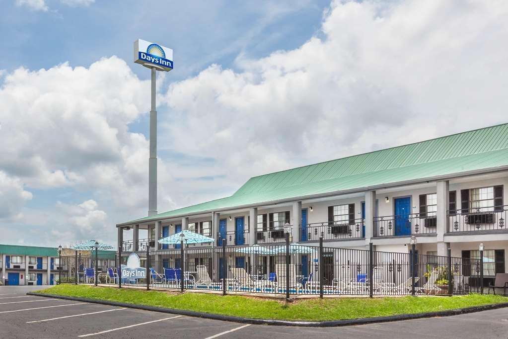 Travelodge By Wyndham Natchitoches Bagian luar foto